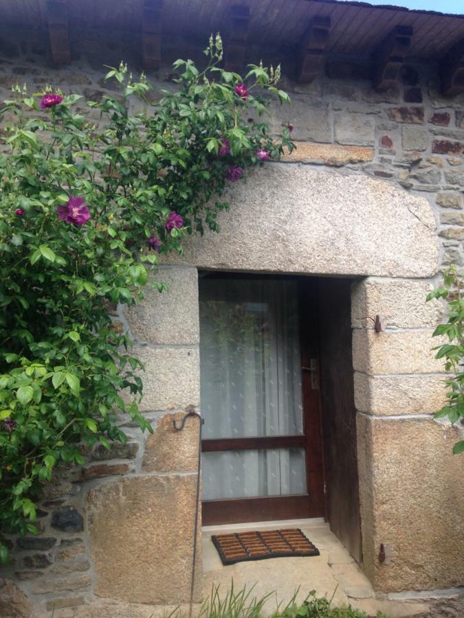Le Petit Chateau Noyal-Pontivy Buitenkant foto